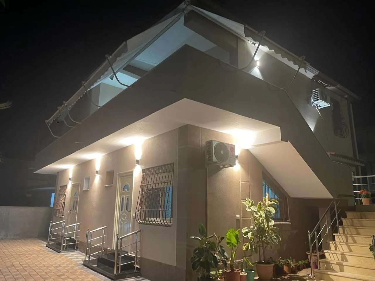 Vila Megi-Rent Room Vlorë