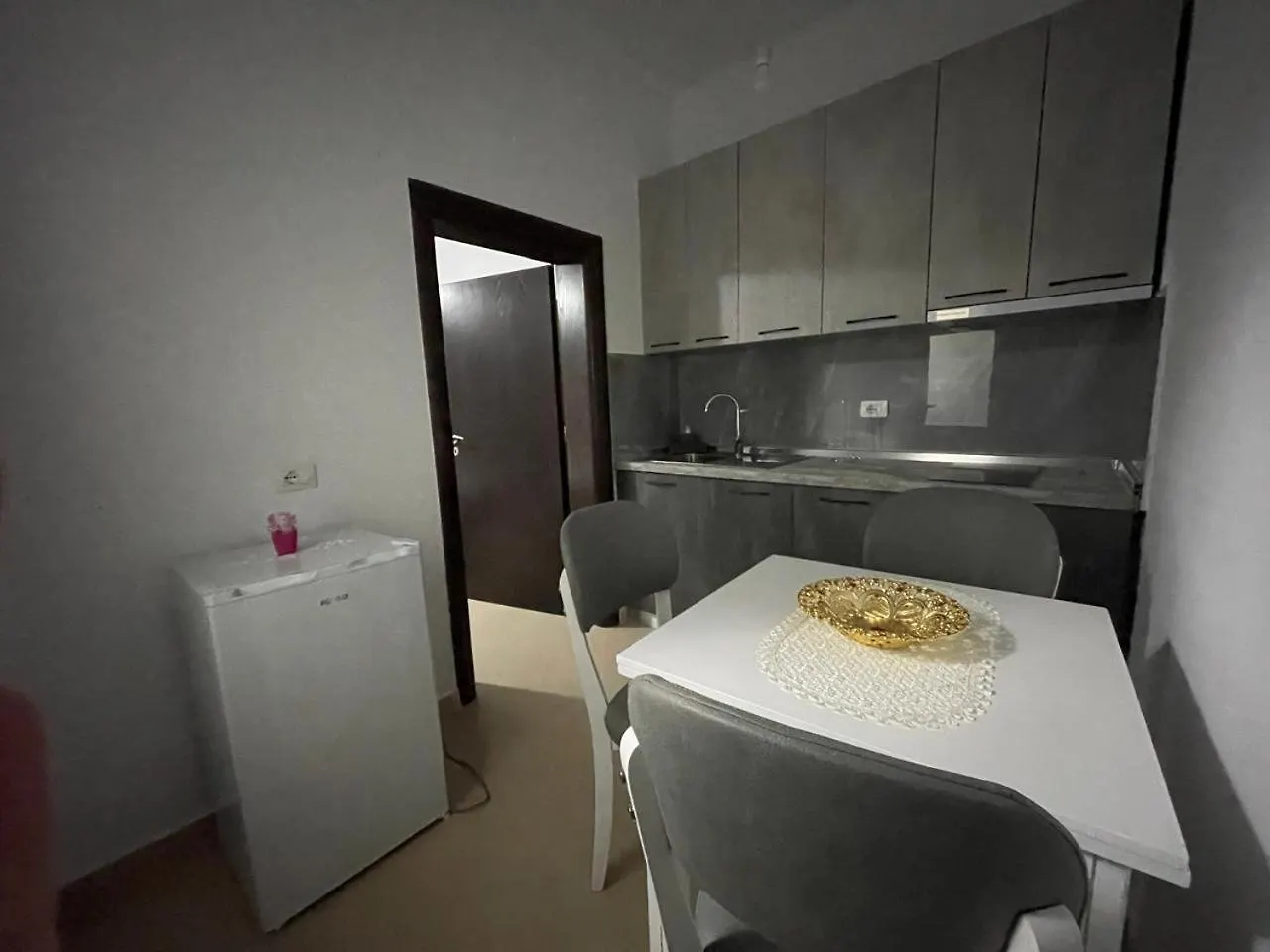 Vila Megi-Rent Room Vlorë Διαμέρισμα